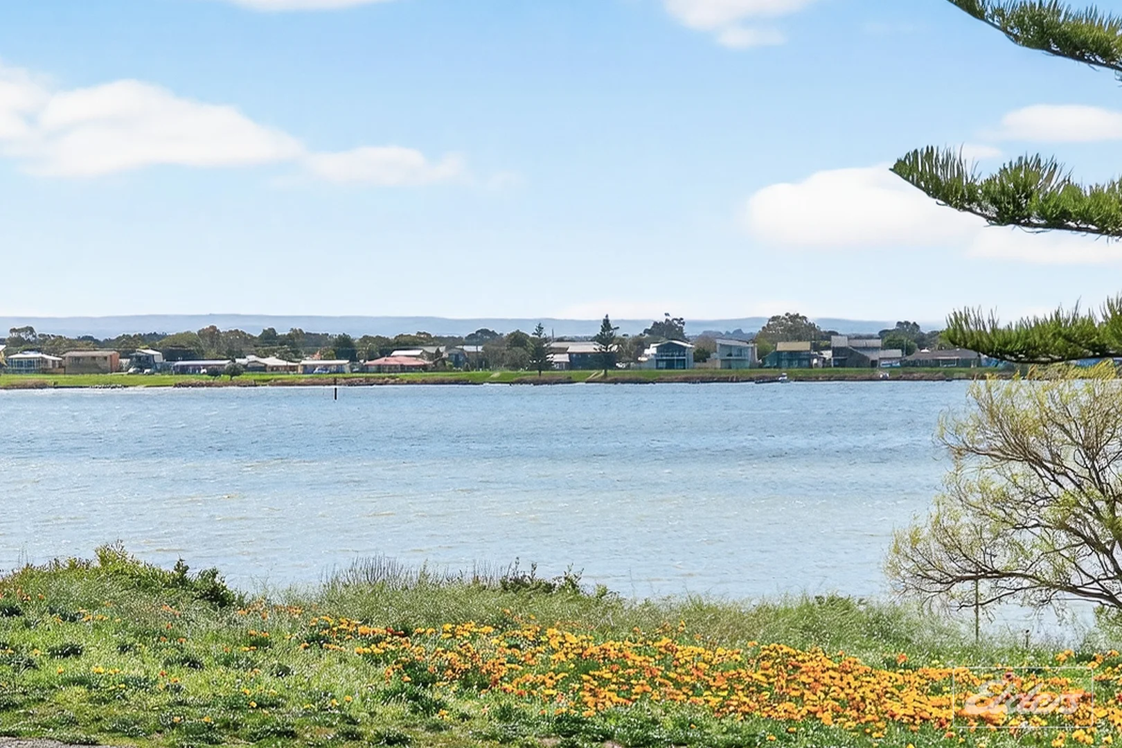 Additional image 27 of 17 Captain Sturt Parade, Hindmarsh Island SA 5214