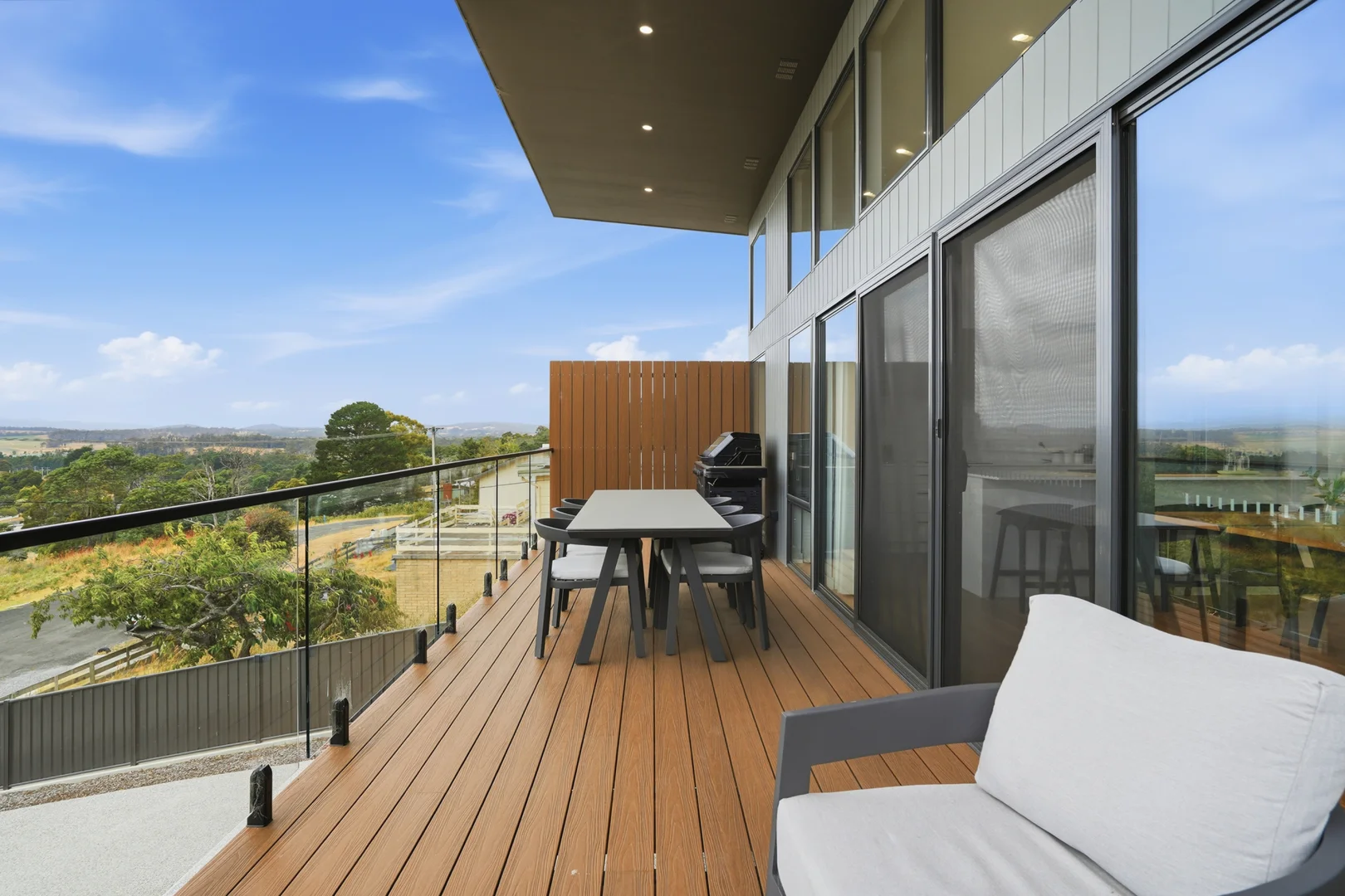 Additional image 4 of 35 High Street, Beaconsfield TAS 7270