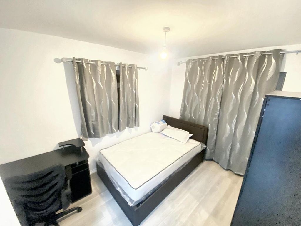 Additional image 13 of 6 bed property to rentHogarth Walk, Bristol BS7