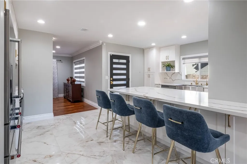 Additional image 8 of 5339 E Greenmeadow Rd, Long Beach, CA 90808