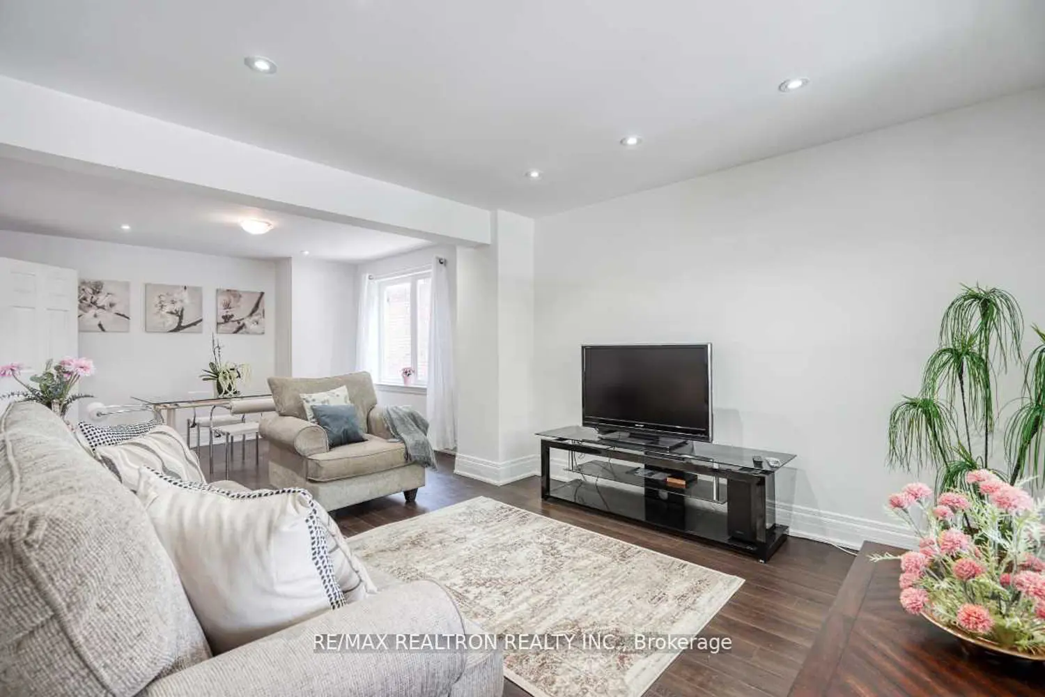 Additional image 2 of 44 Jesmond Avenue