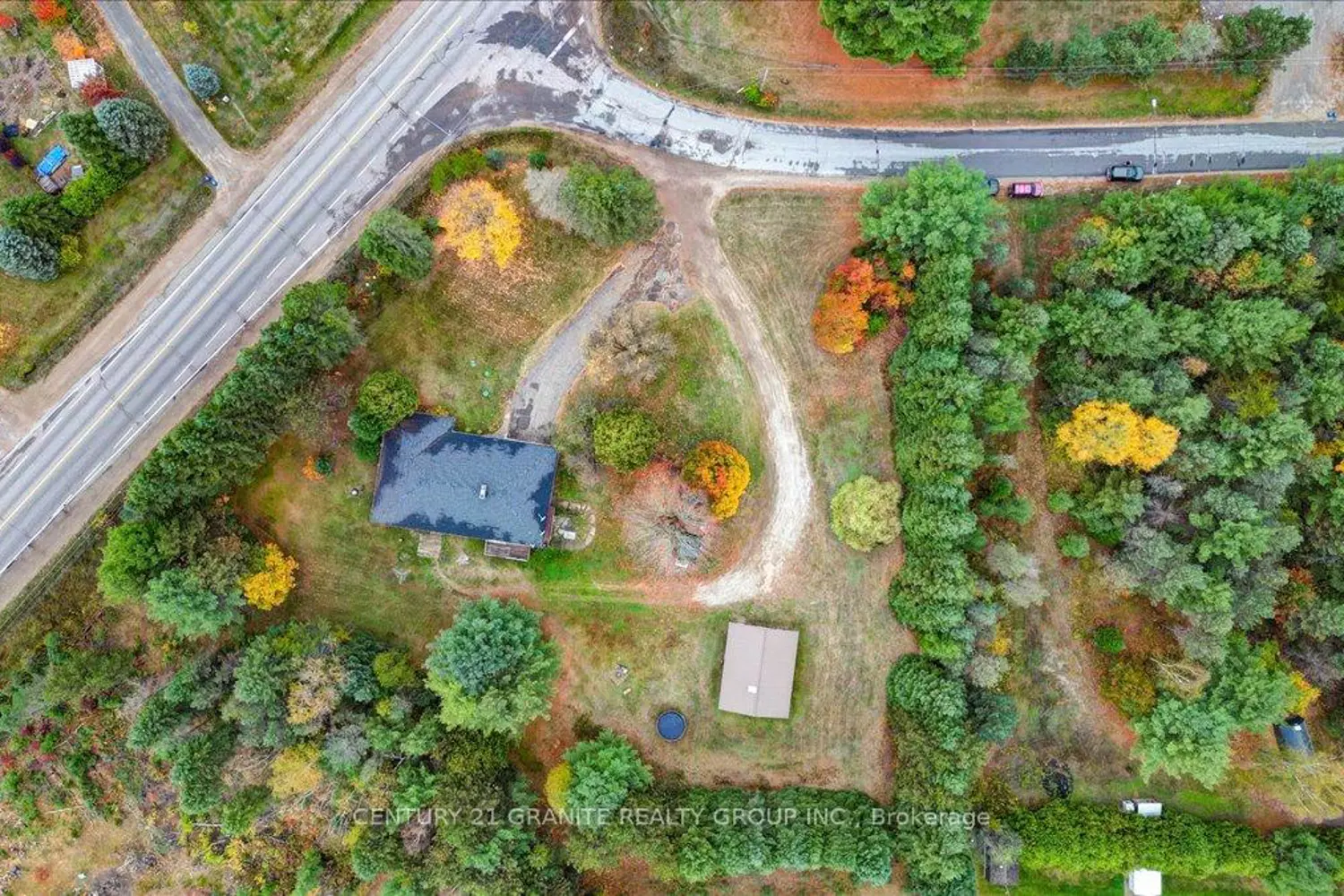 Additional image 19 of 4 Maxwell Settlement Road