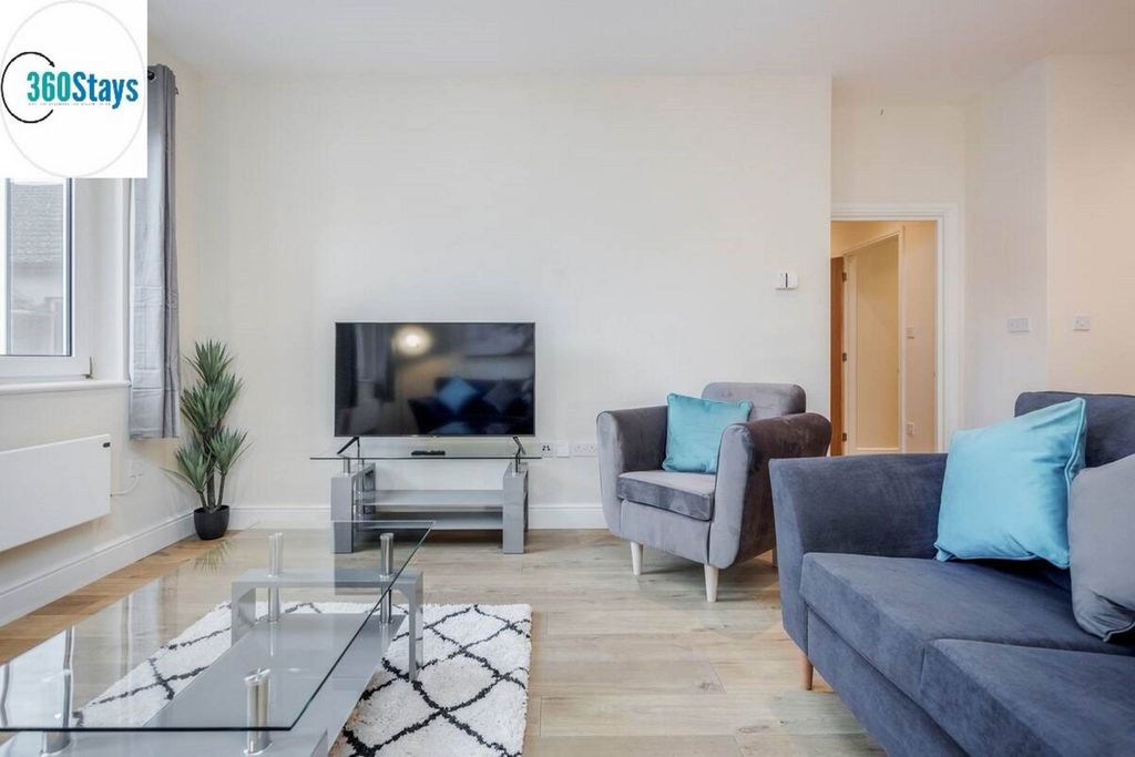 Additional image 31 of 2 bed flat to rentQueen Street, Maidenhead SL6