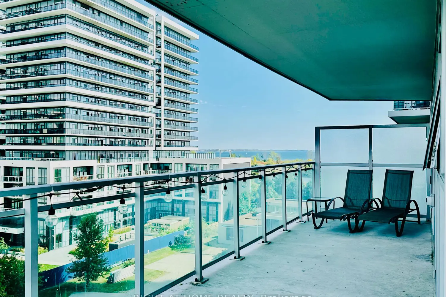 Additional image 17 of 33 Shore Breeze Drive 504