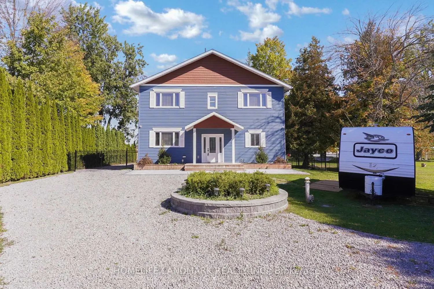 Additional image 20 of 208 Lakeshore Drive