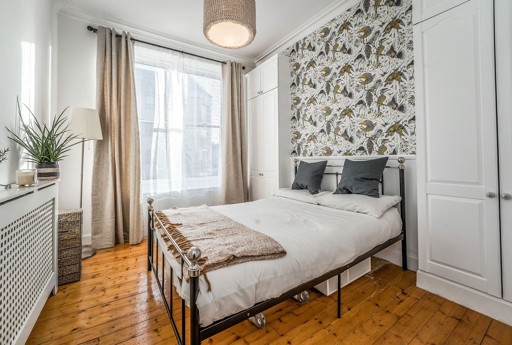 Additional image 5 of 2 Bed Flat, Piersfield Grove, EH8, N1 7GU