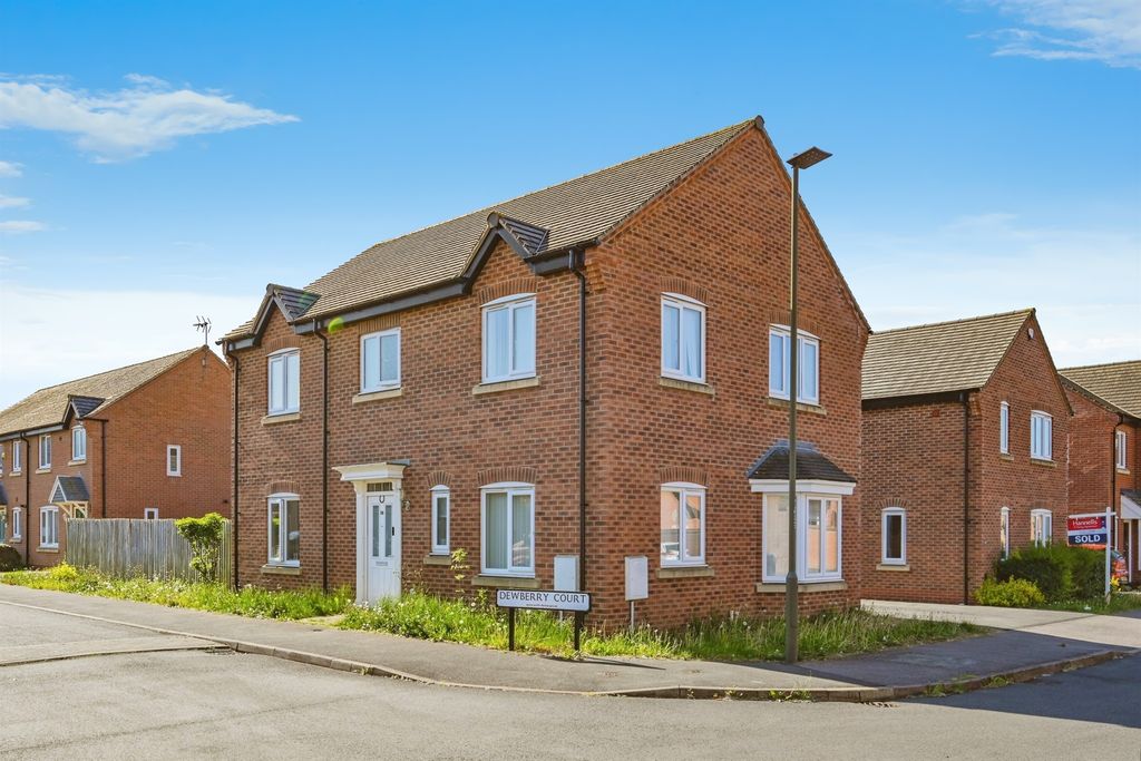 Additional image 2 of 5 bed property to rentDewberry Court, Derby DE24
