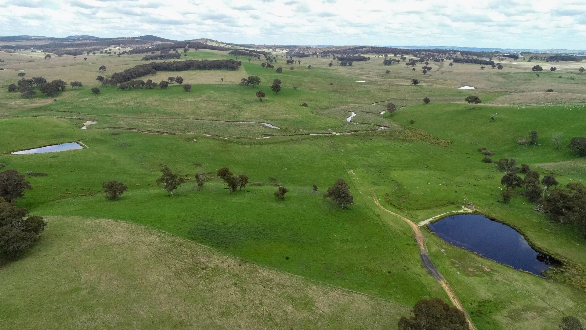 674 Kangaloolah Road, Binda NSW 2583