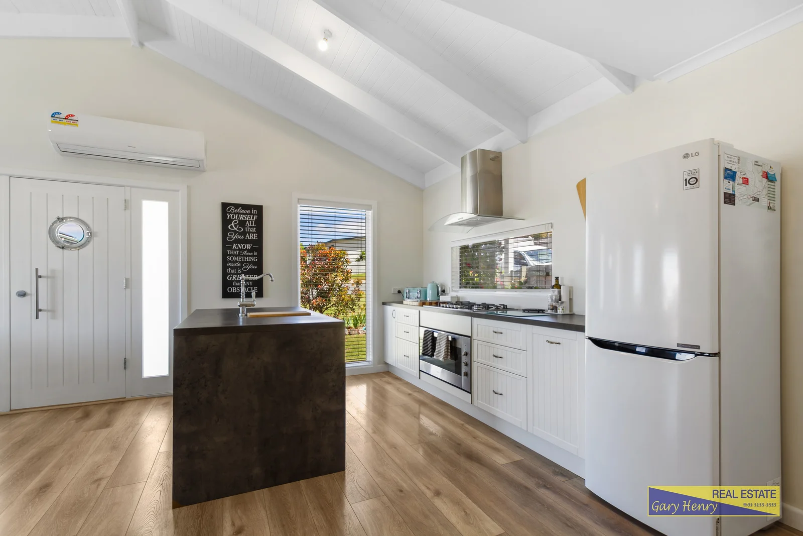 Additional image 4 of 44 McCullough Street, Lakes Entrance VIC 3909