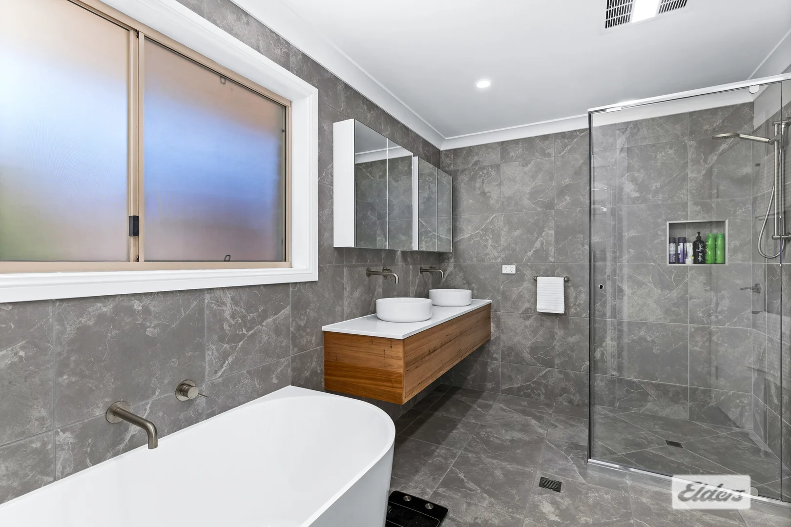 Additional image 12 of 12 Plant Lane, Applethorpe QLD 4378