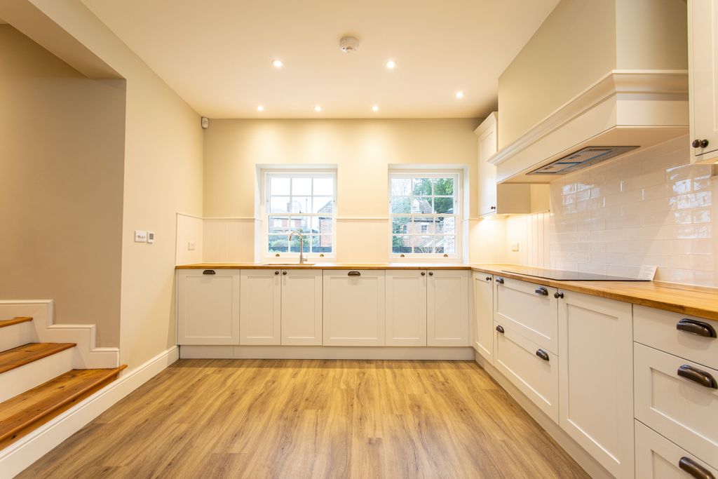 Additional image 10 of 3 bed end terrace house to rentAlfred Street, Westbury BA13