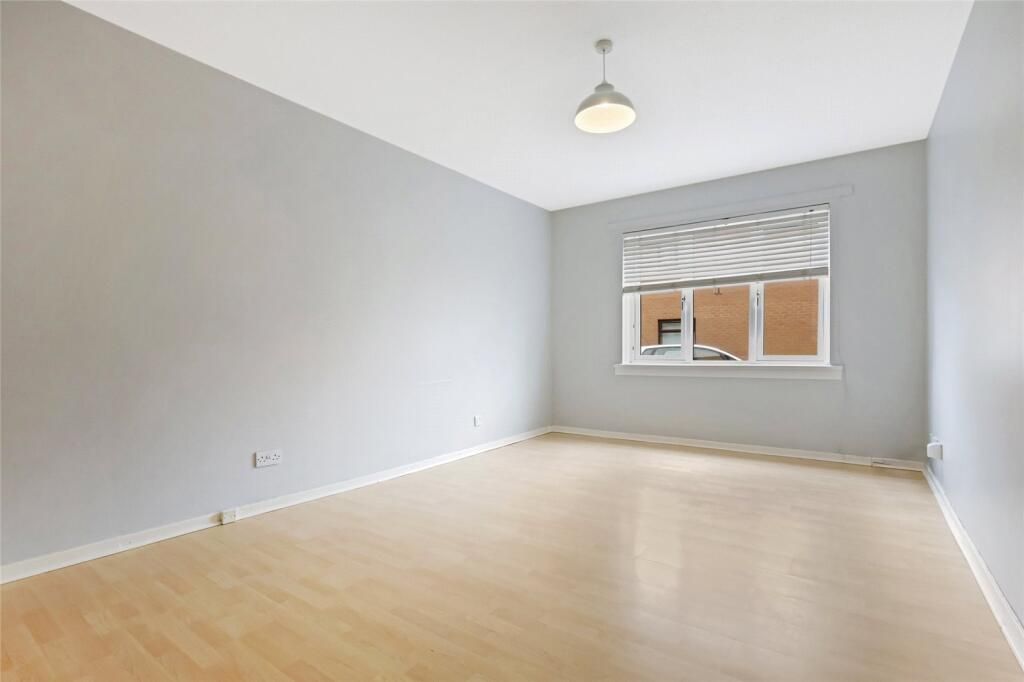 Additional image 5 of 2 bed flat to rentQuarry Street, Hamilton ML3