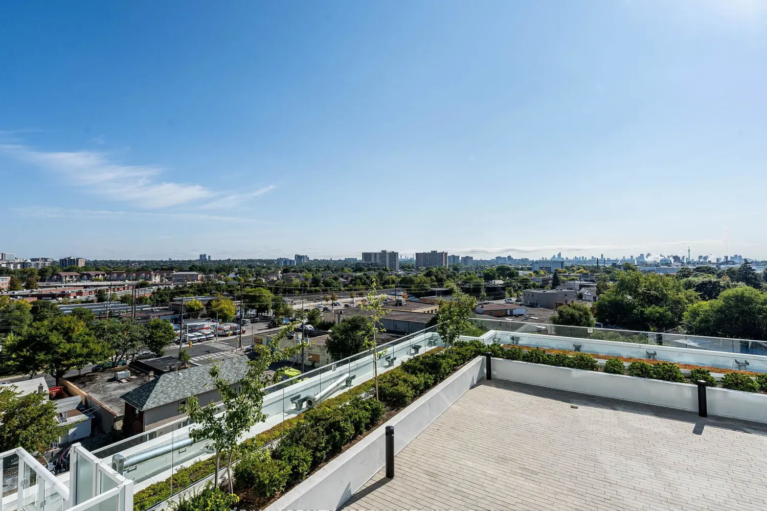 Additional image 19 of 10 Wilby Crescent 802