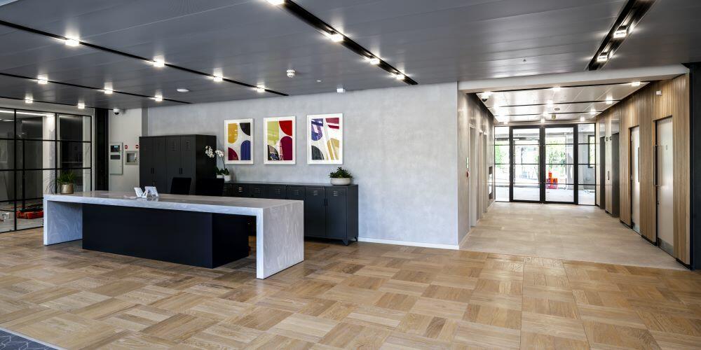 10 Bricket Road, St Albans