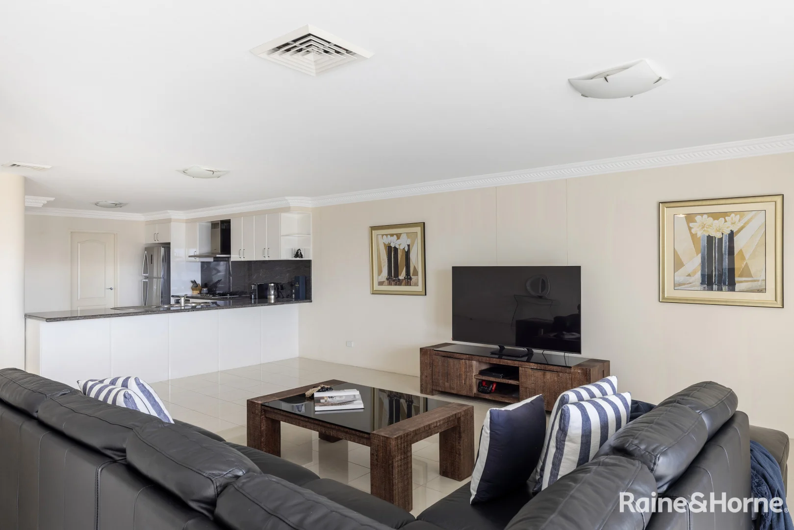 Additional image 6 of 2/55-59 Magnus Street, Nelson Bay NSW 2315