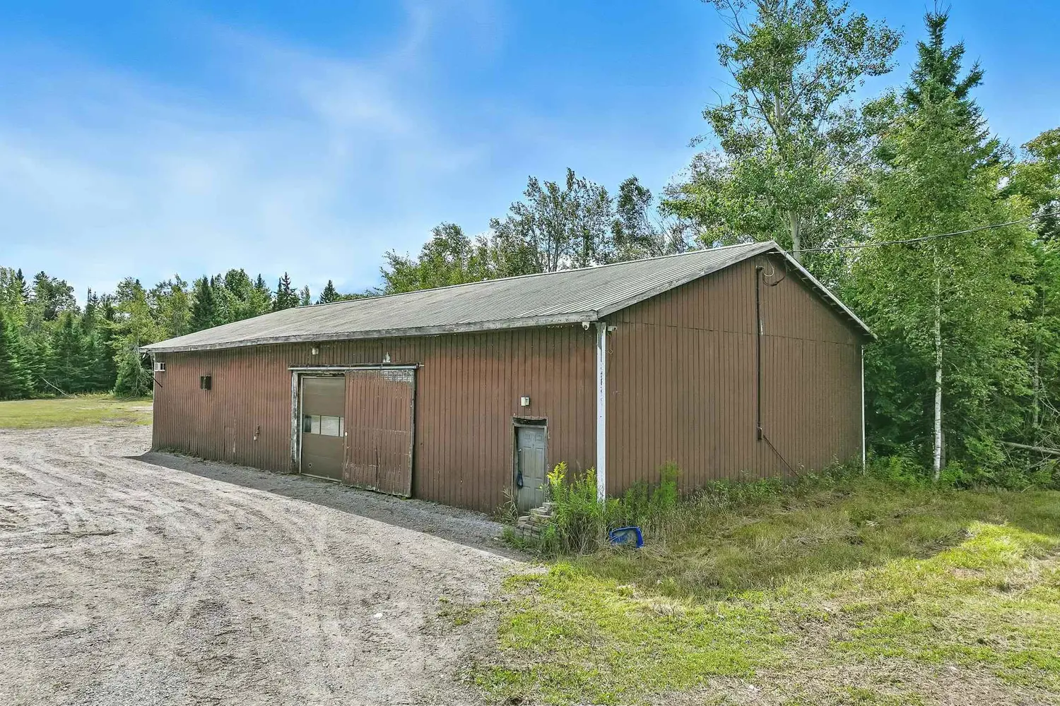 Additional image 5 of 274 Highway 35