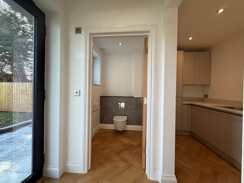 Additional image 7 of 5 bed detached house to rentOld Rydon Lane, Exeter EX2
