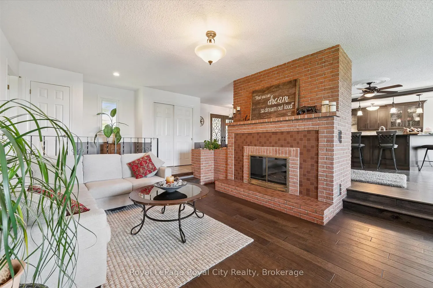 5072 Wellington Rd 32 Road photo 3