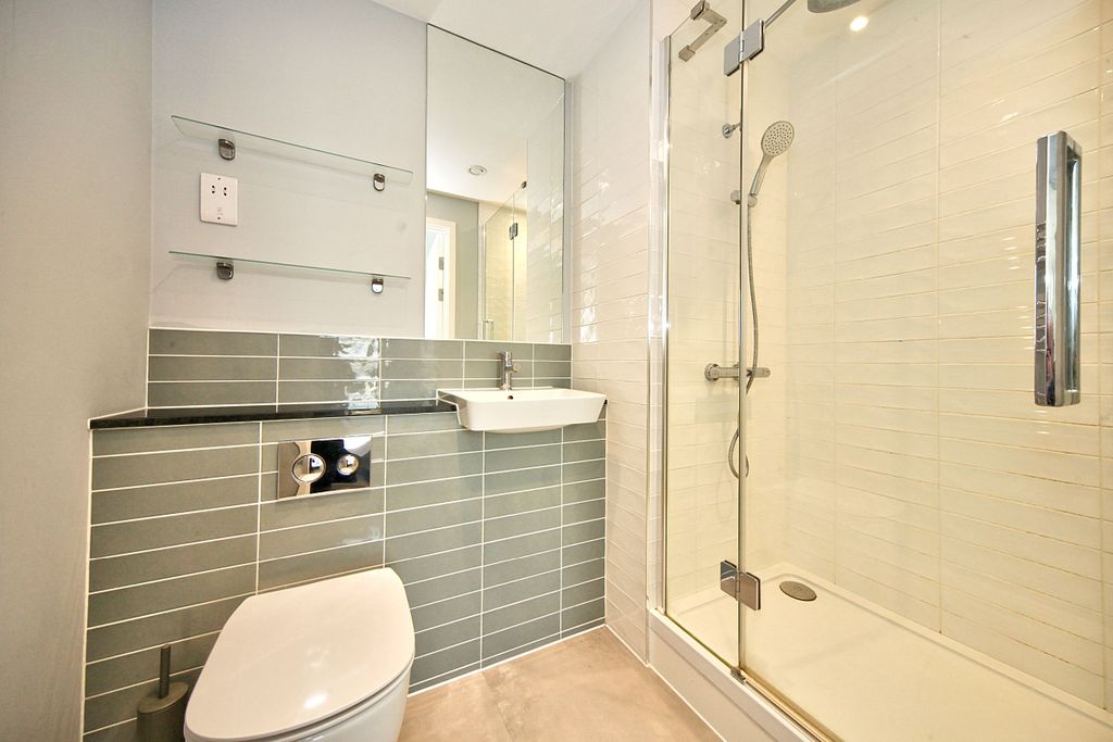 Additional image 5 of 2 bed flat to rentViva Court, Kimpton Road, Luton LU2