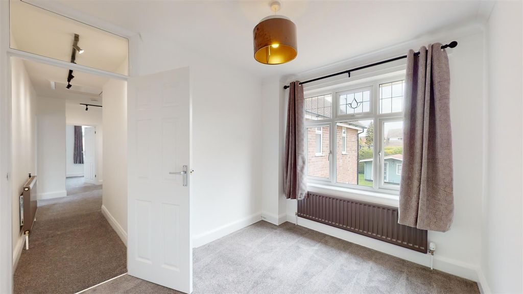 Additional image 17 of 5 bed detached house to rentGloucester Avenue, Melton Mowbray LE13