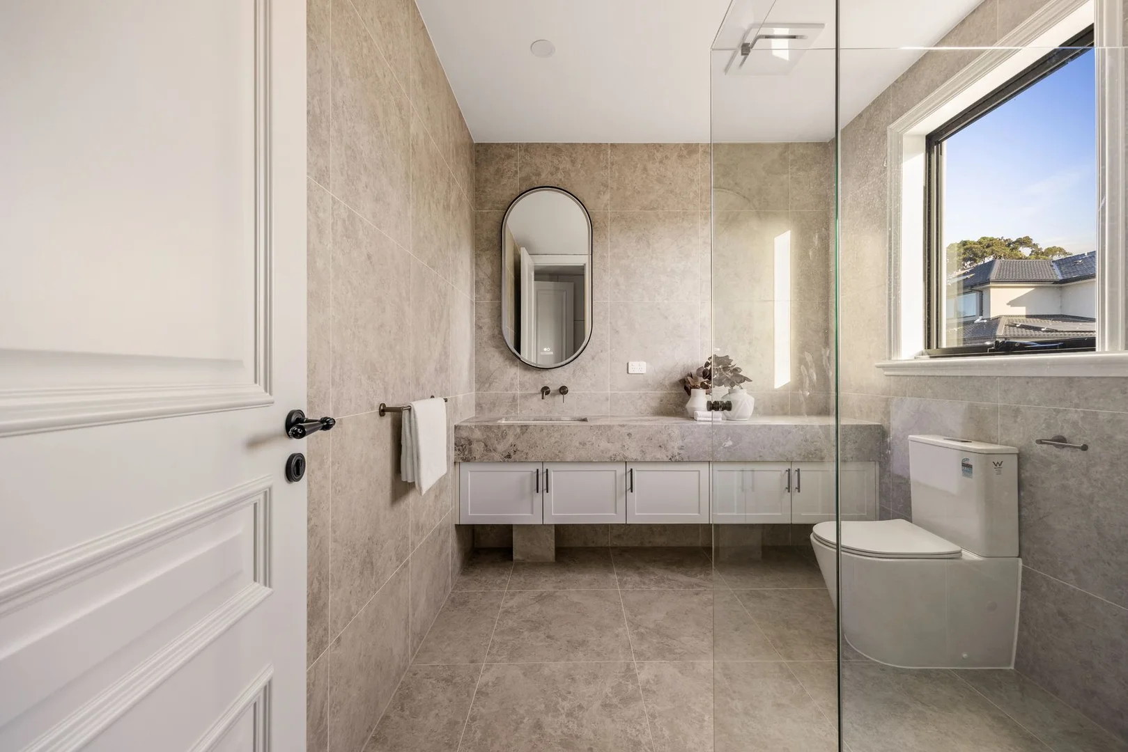 Additional image 12 of 4 Grasmere Avenue, Doncaster East VIC 3109