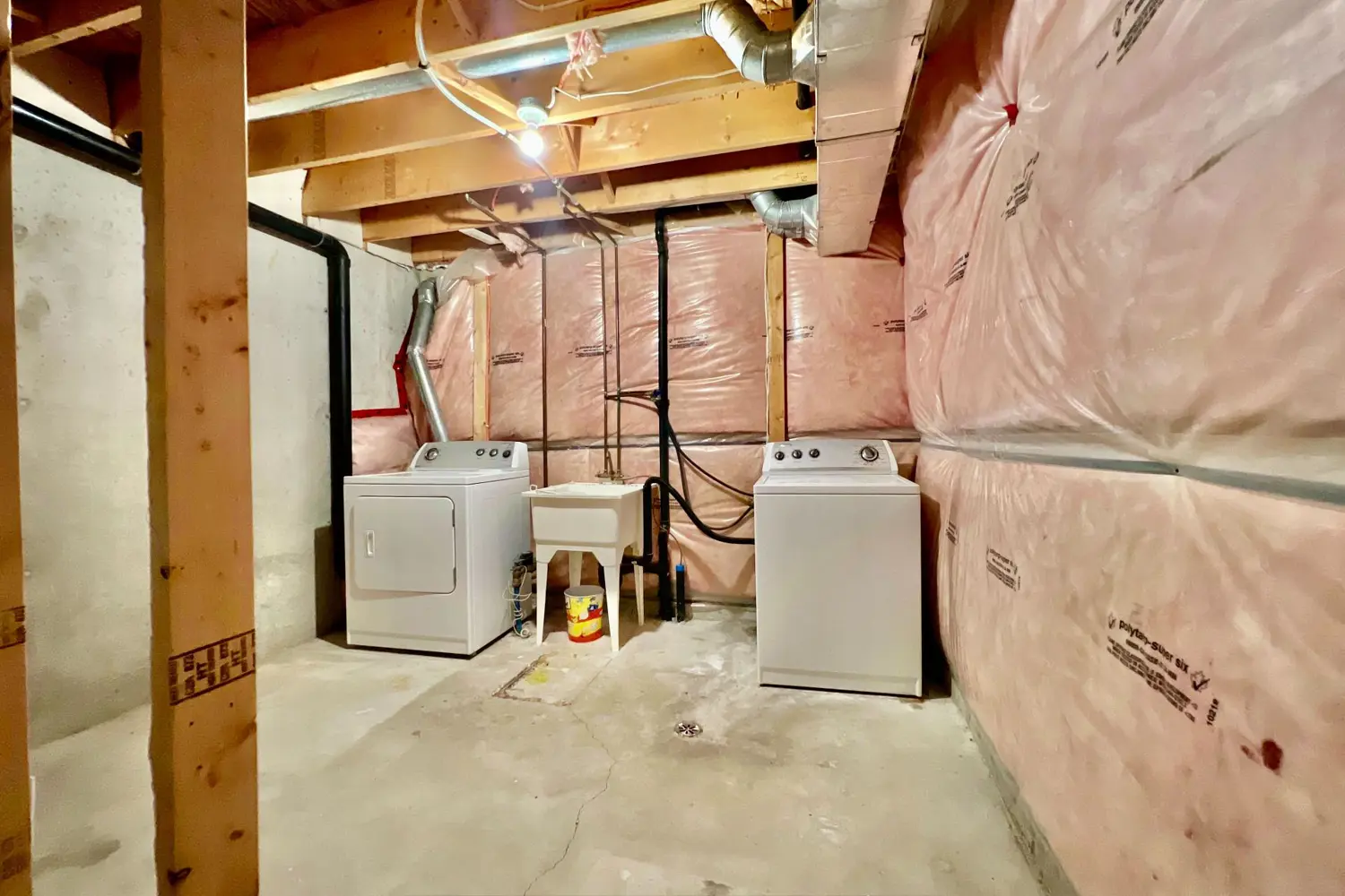 Additional image 15 of 112 North Centre Road 45