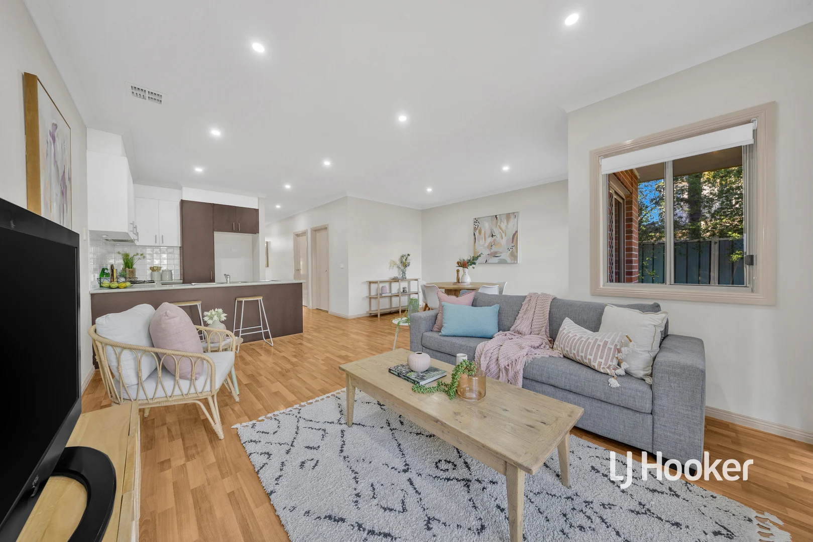 Additional image 10 of 1/41 Hyde Park Terrace, Point Cook VIC 3030