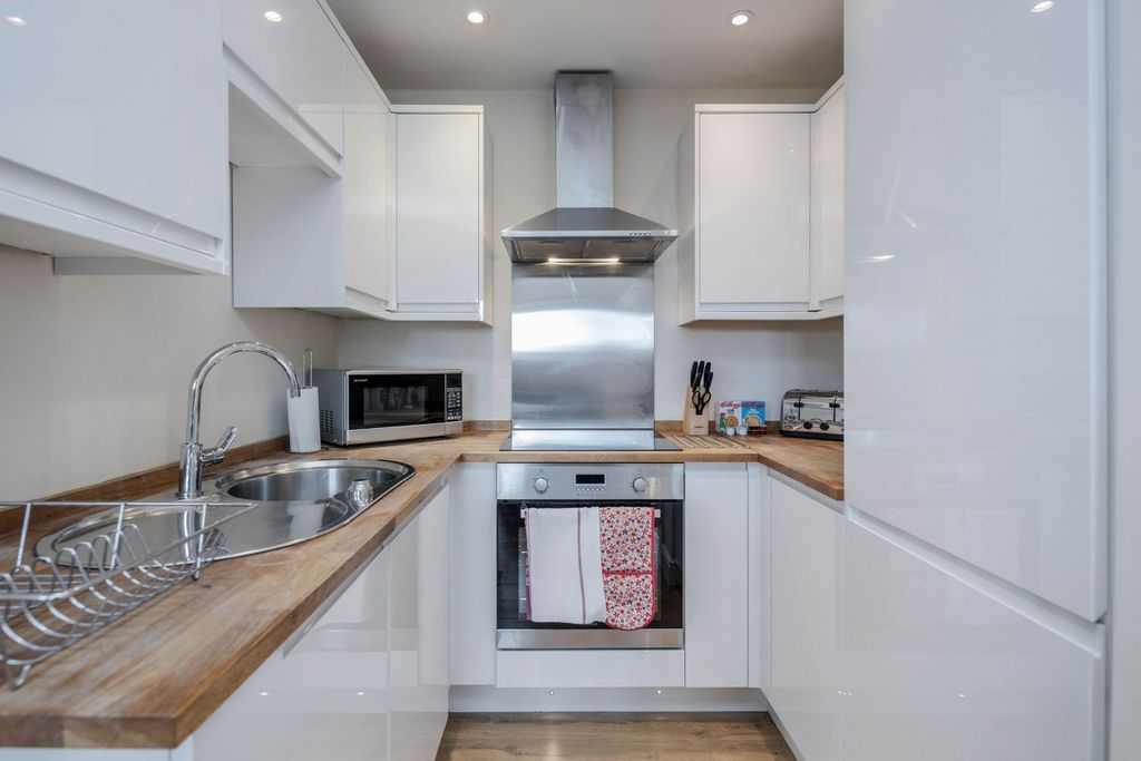 Additional image 28 of 1 bed flat to rentQueen Street, Maidenhead SL6