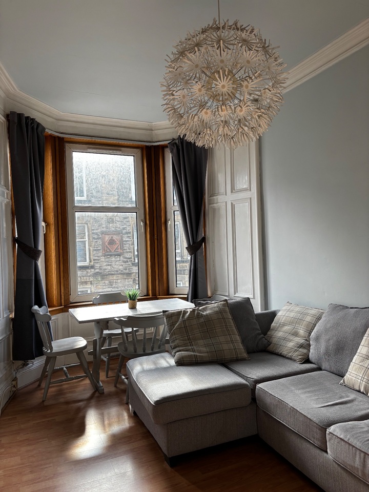 1 Bed Flat, Cambusnethan Street, EH7, N1 7GU