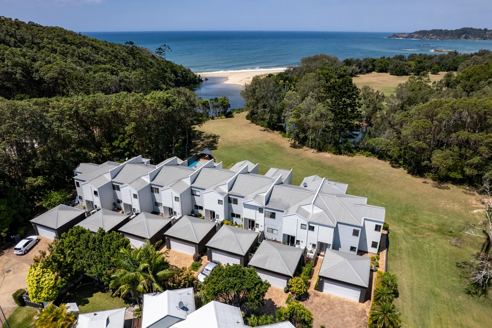 Additional image 15 of 1/10-14 Daintree Drive, Korora NSW 2450