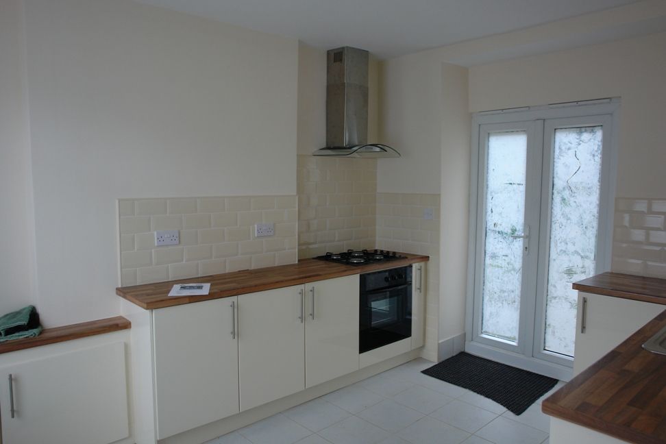 Additional image 2 of 3 bed end terrace house to rentBridge Street, Abertillery NP13