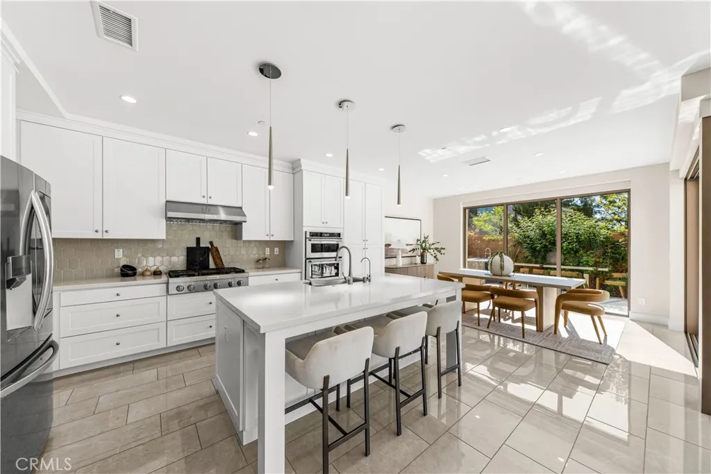 Additional image 57 of 121 Oceano, Irvine, CA 92602