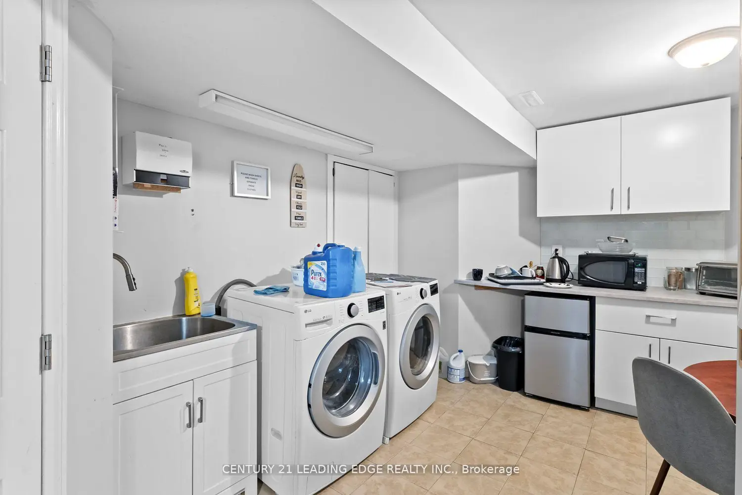 Additional image 16 of 1 Delight Way