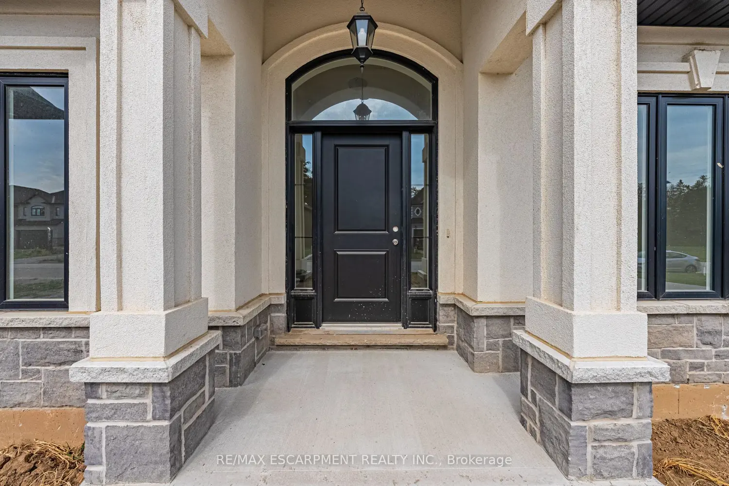 Additional image 3 of 60 Cesar Place