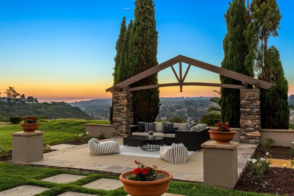 Additional image 73 of 12380 Angouleme Ct, San Diego, CA 92130