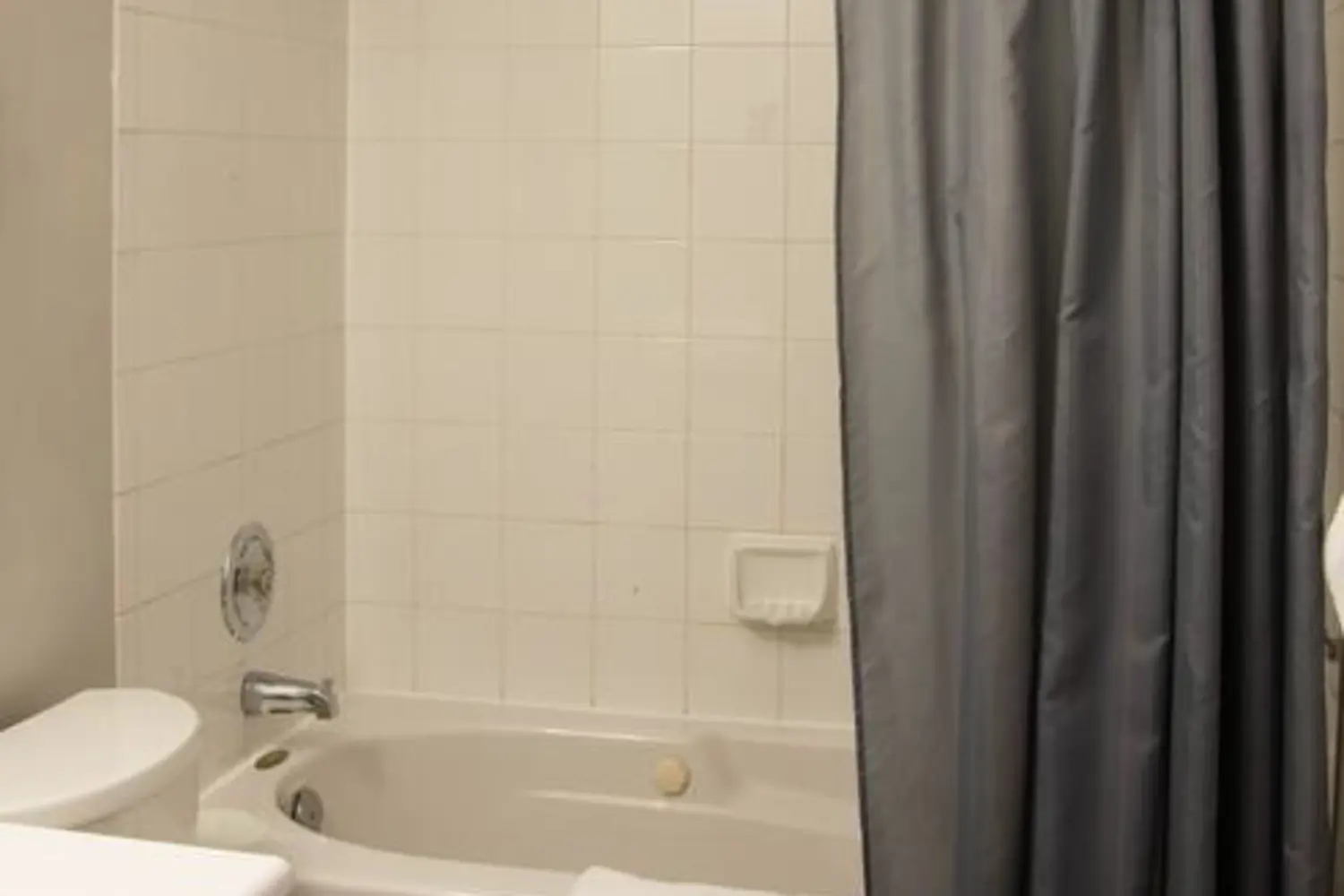 Additional image 8 of 796468 Grey 19 Road 110