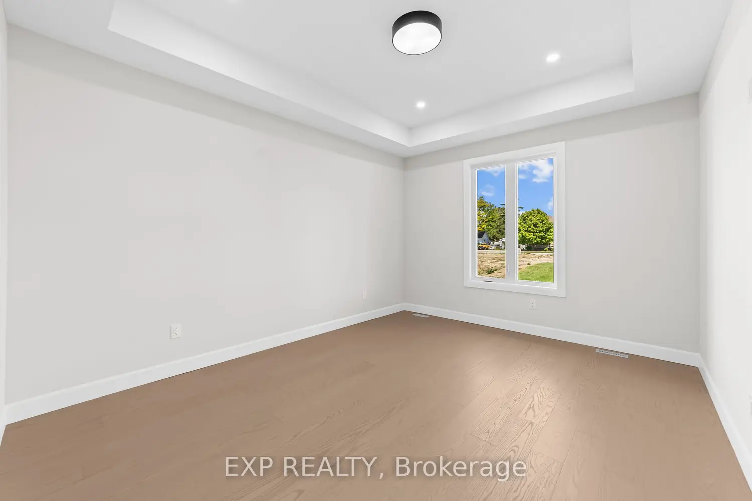 Additional image 13 of 421 Ontario Street