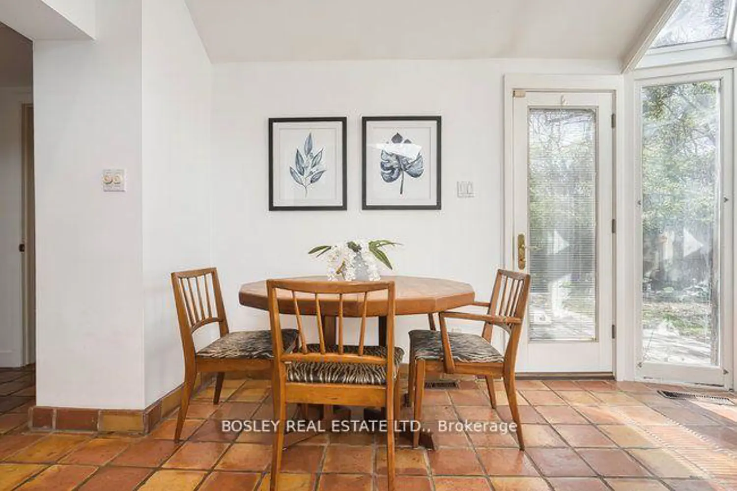 Additional image 10 of 40 Castle Frank Crescent