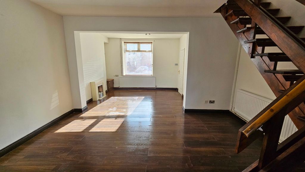 2 bed terraced house to rentPennant Street, Ebbw Vale NP23
