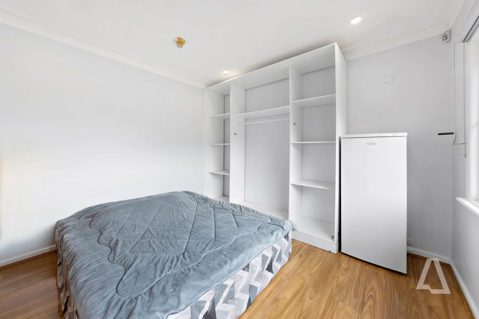 Additional image 13 of 303 Main Road East, St Albans VIC 3021