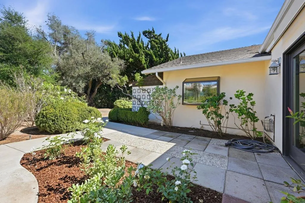 1754 Lorraine Place, Escondido, CA 92026