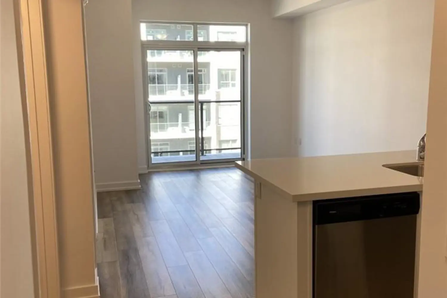 Additional image 2 of 5055 Greenlane Road 424