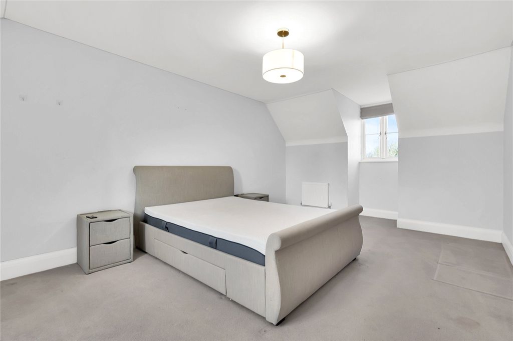 Additional image 18 of 5 bed detached house to rentOval Place, Nether Alderley, Cheshire SK10