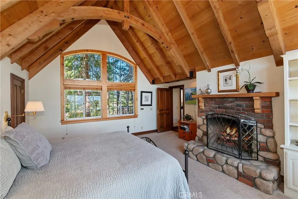 Additional image 30 of 26071 Walnut Hills Dr, Lake Arrowhead, CA 92352