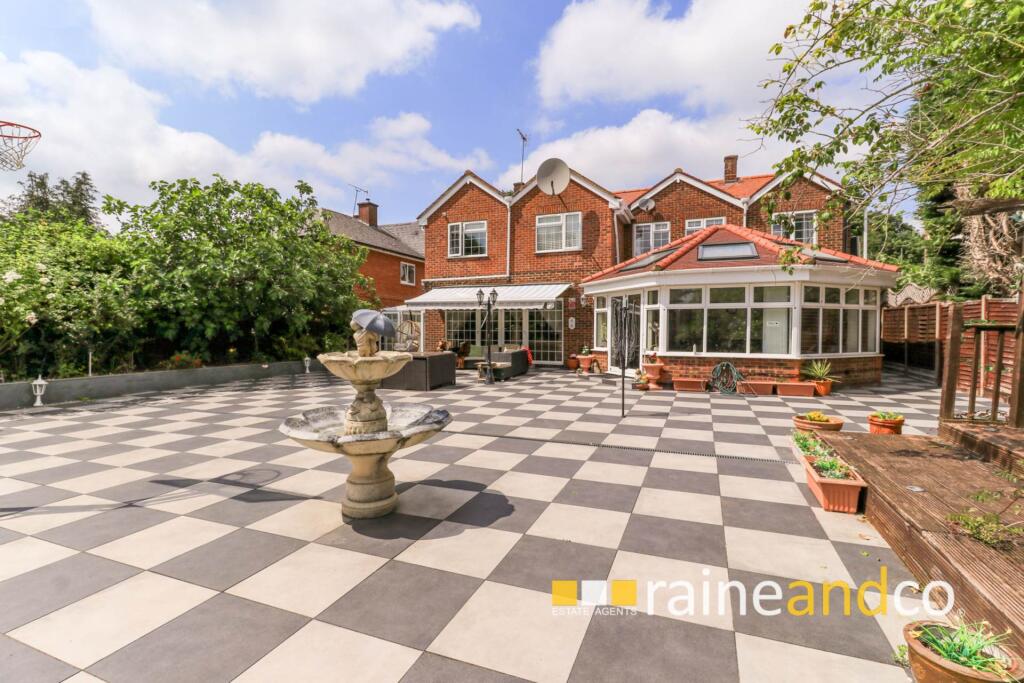 Additional image 32 of St Albans Road West, Hatfield