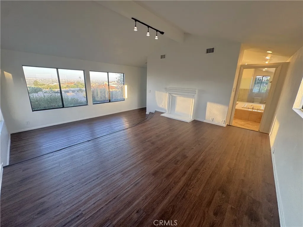 Additional image 29 of 4226 Don Carlos Drive, Los Angeles, CA 90008