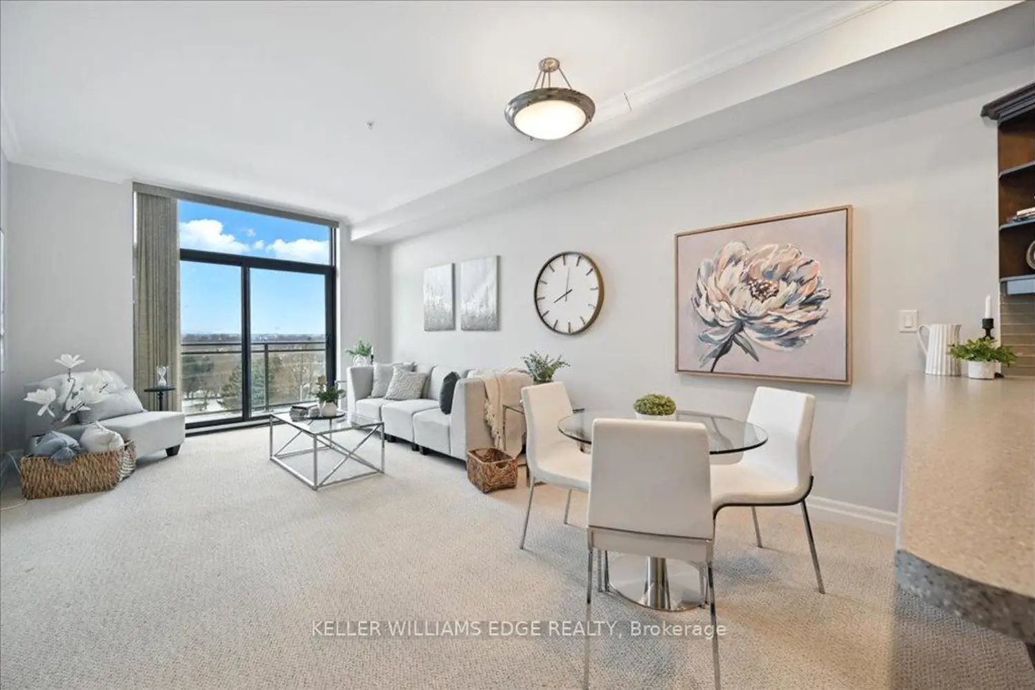 Additional image 6 of 3290 New Street 607