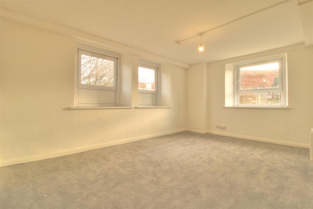 Additional image 4 of 1 bed flat to rentOffice Street, Porth CF39