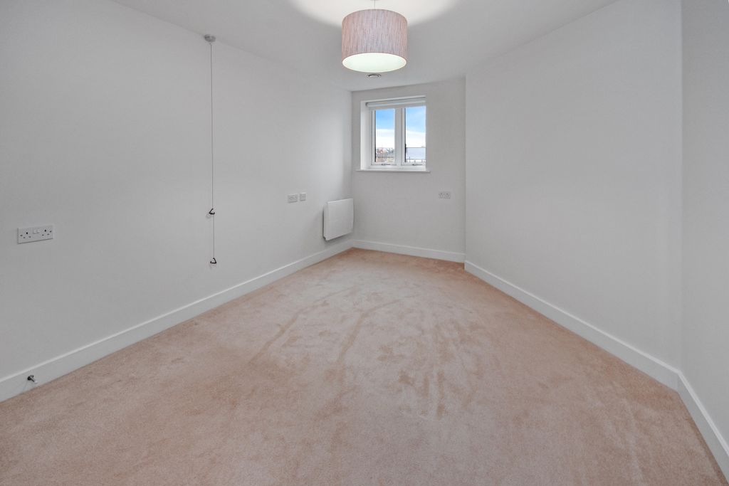 Additional image 3 of 1 bed flat to rentSouth Street, Taunton TA1