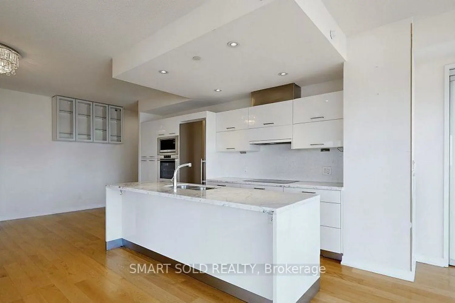 Additional image 4 of 90 Park Lawn Road 2608